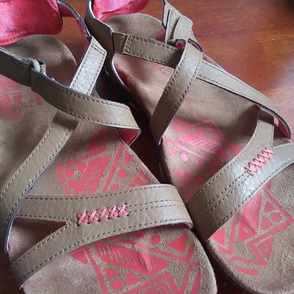 Merrell Women's Sandspur Rose Sandals Leather tan Shoes Size 8 Strappy - Picture 4 of 11